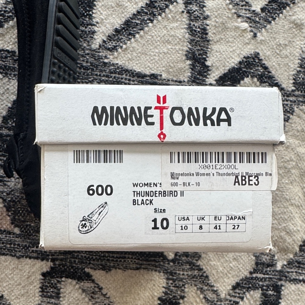 Minnetonka Beaded Moccasins W 10 NIB - Picture 3 of 3